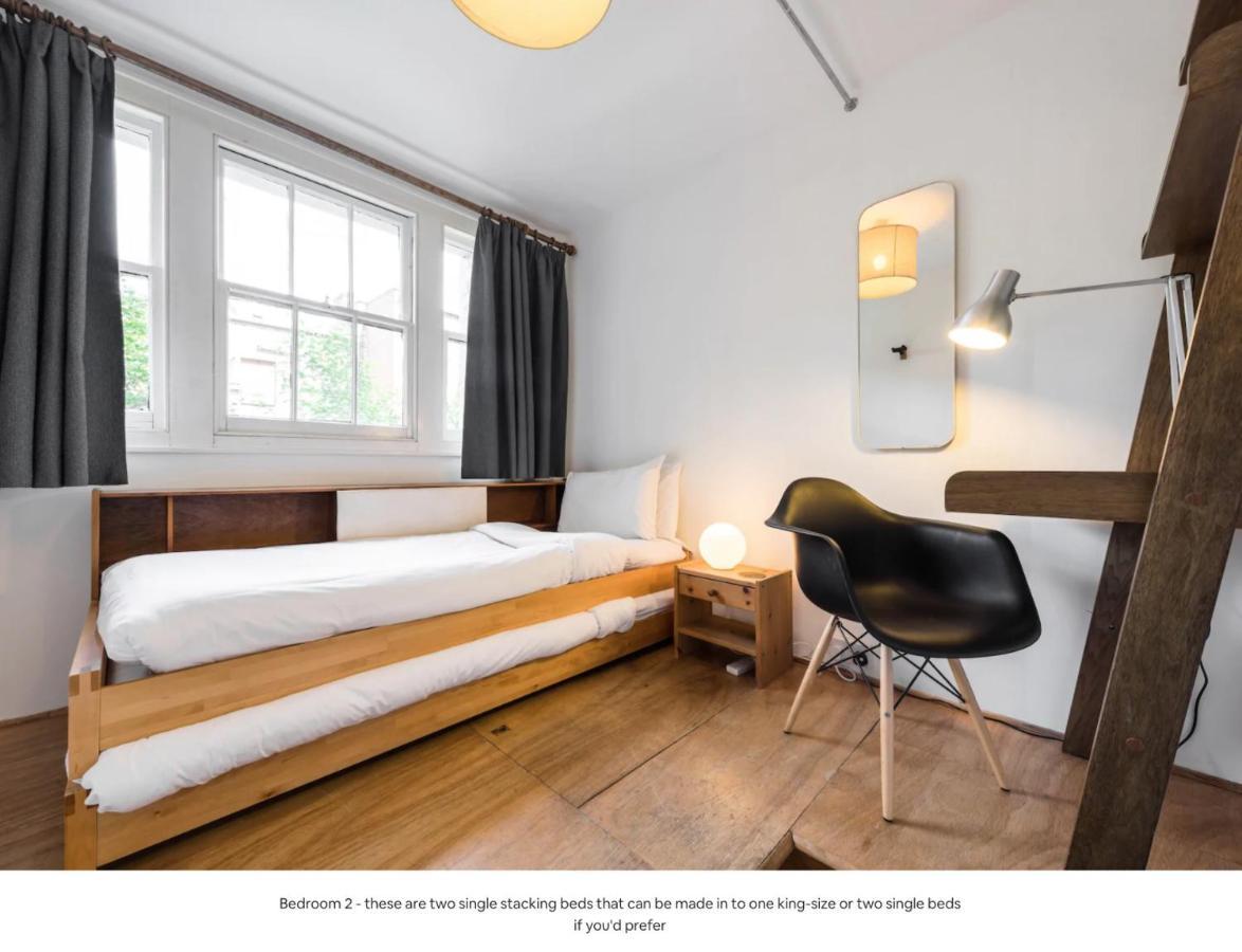 Traditional Victorian 2 Bed In Cobbled Street + Mod Cons - Full Home London Exterior photo